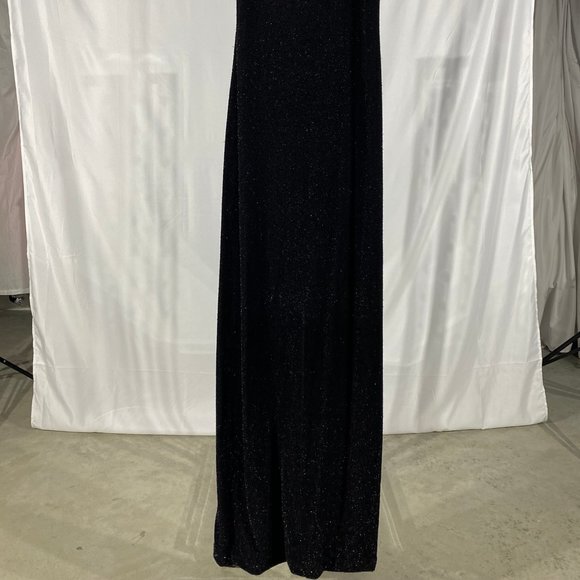 THS - Dress - Picture 2 of 7